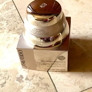 ADVANCED BIO PERFORMANCE REVITALIZING CREAM